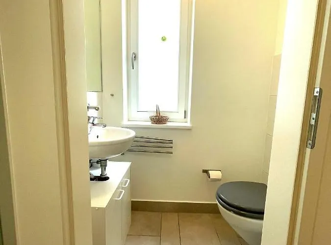 Elegantes Haus - Direkt Am Domplatz - Vollausstattung - Garage