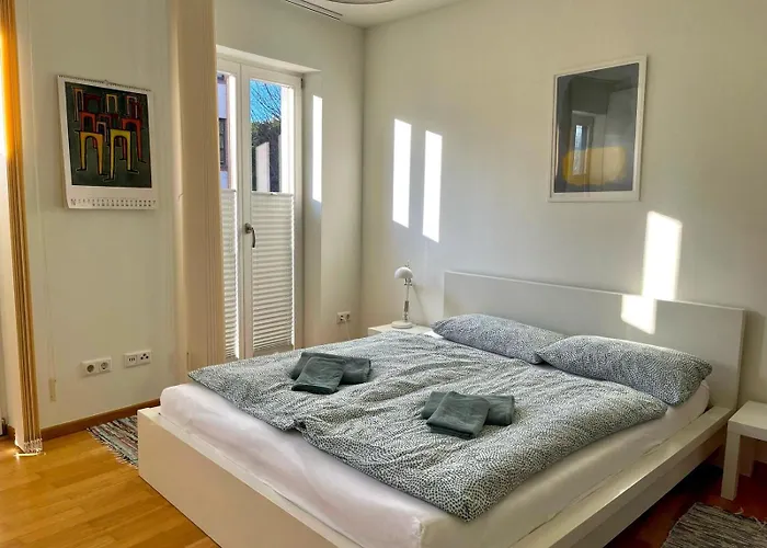 Elegantes Haus - Direkt Am Domplatz - Vollausstattung - Garage Vakantiehuis Erfurt